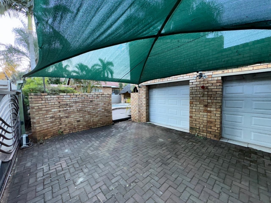 3 Bedroom Property for Sale in Safari Gardens North West